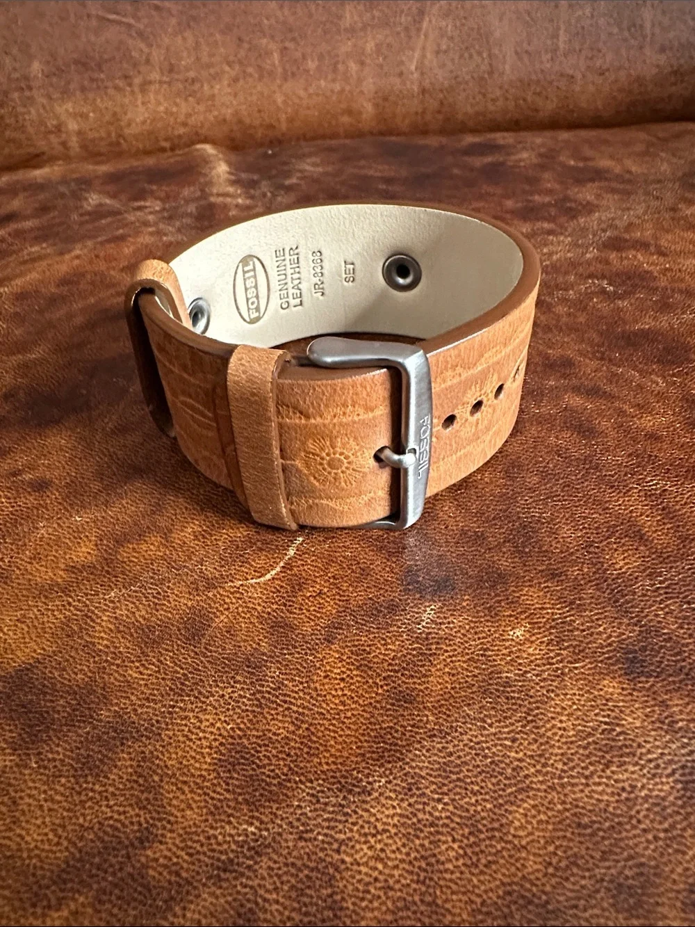 Fossil Women’s Tooled Tan Brown Leather Wide Cuff Watch Strap